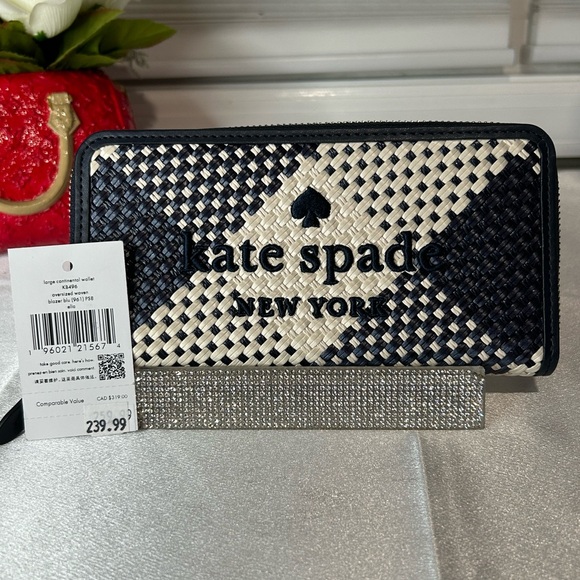kate spade Handbags - NWT Kate Spade blazer blu continental navy blue long wallet